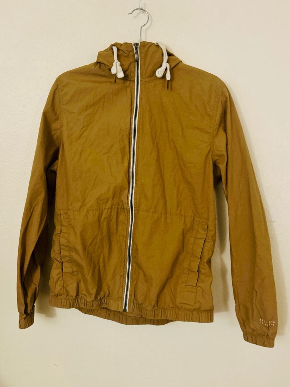 Denim & Flower Men's Lightweight Hooded Jacket in Mustard